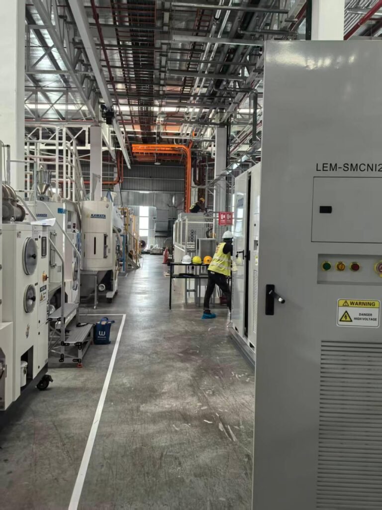 commercial BESS procurement checklist: 100kW PCS 215kWh LiFePO4 battery cabinet installation for Malaysia factory commercial energy‑storage project