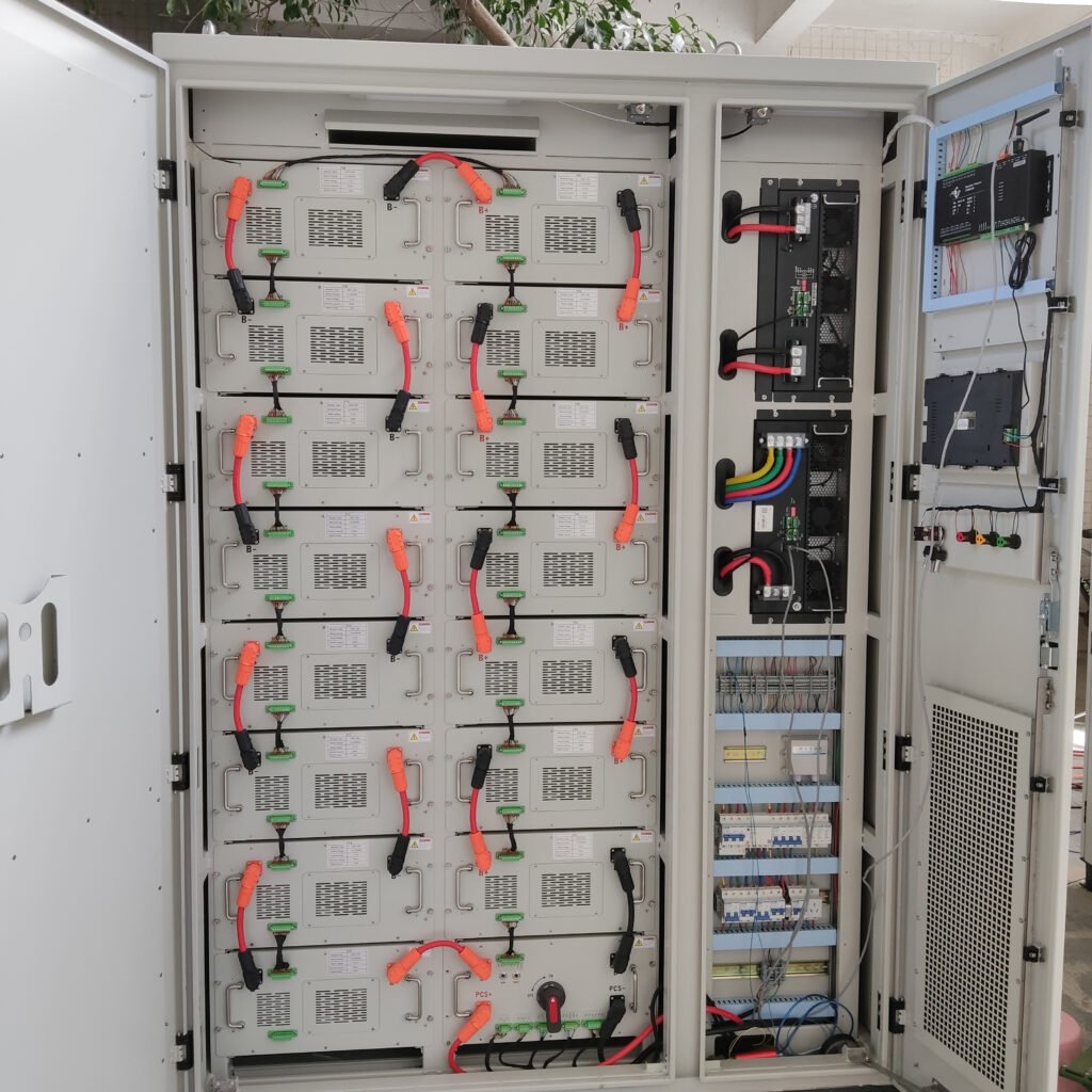 West Africa Mali industrial off-grid solar battery storage system 100kW 215kWh for no-grid area power backup